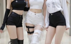 公交车上强伦人妻